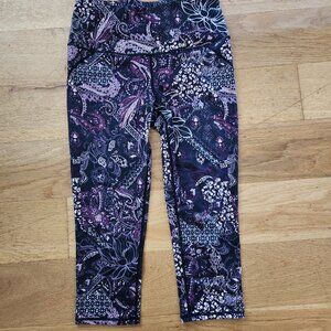 Gaiam Capri Leggings, M